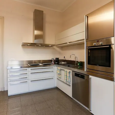 Apartment Luxury Po2 *