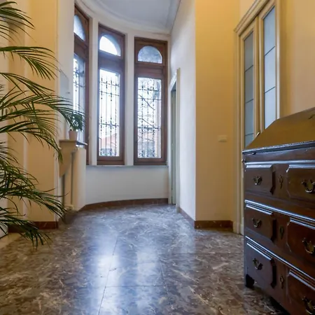 Apartment Luxury Po2 *