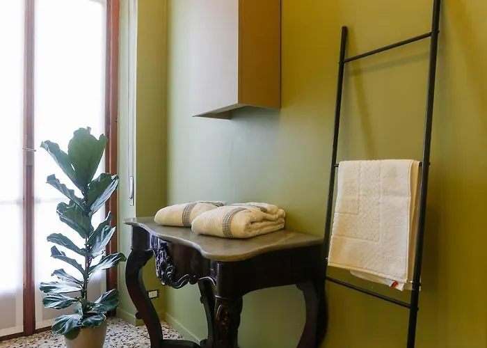 Apartment Luxury Po2 *